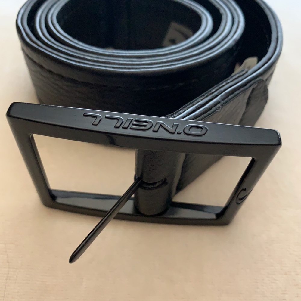 29-31in o’neill black leather belt